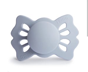 FRIGG Silicone lucky POWDER BLUE symmetrical 6-18m